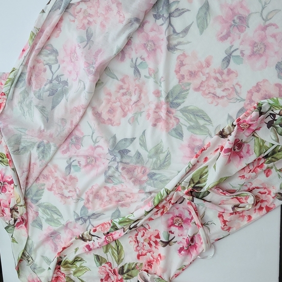 Show Me Your Mumu Garden of Blooms Floral Pink Green White Robe OS - Picture 6 of 11